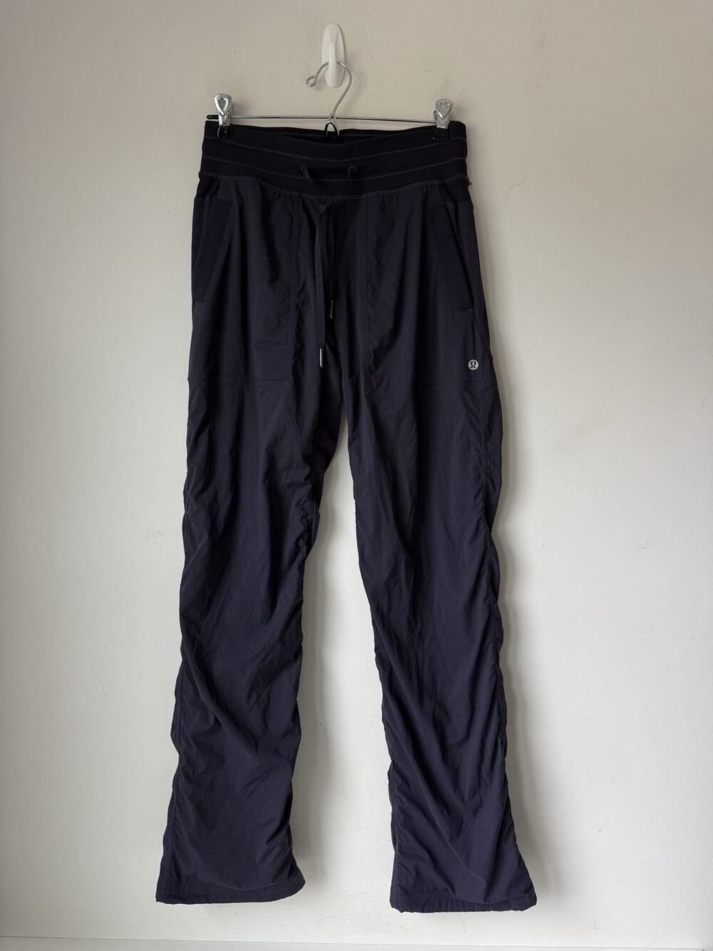 Lululemon Women’s Size 4 Dark Purple Dance Studio Pants Mid Rise 31” Lined